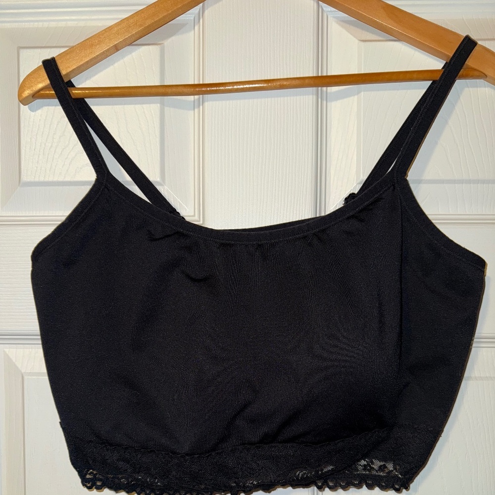 Torrid Curve Sz 3 Bralette, Sports Bra, Padded, No-Wire, Black